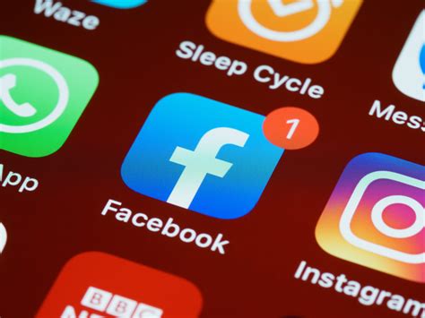 Instagram Facebook ve Threads çöktü Neden açılmıyor?